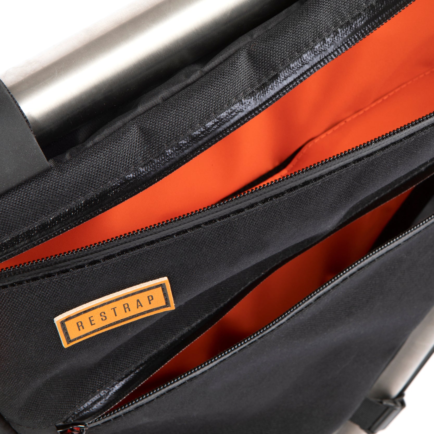 Restrap Custom Frame Bag sacoche cadre noir sur mesure