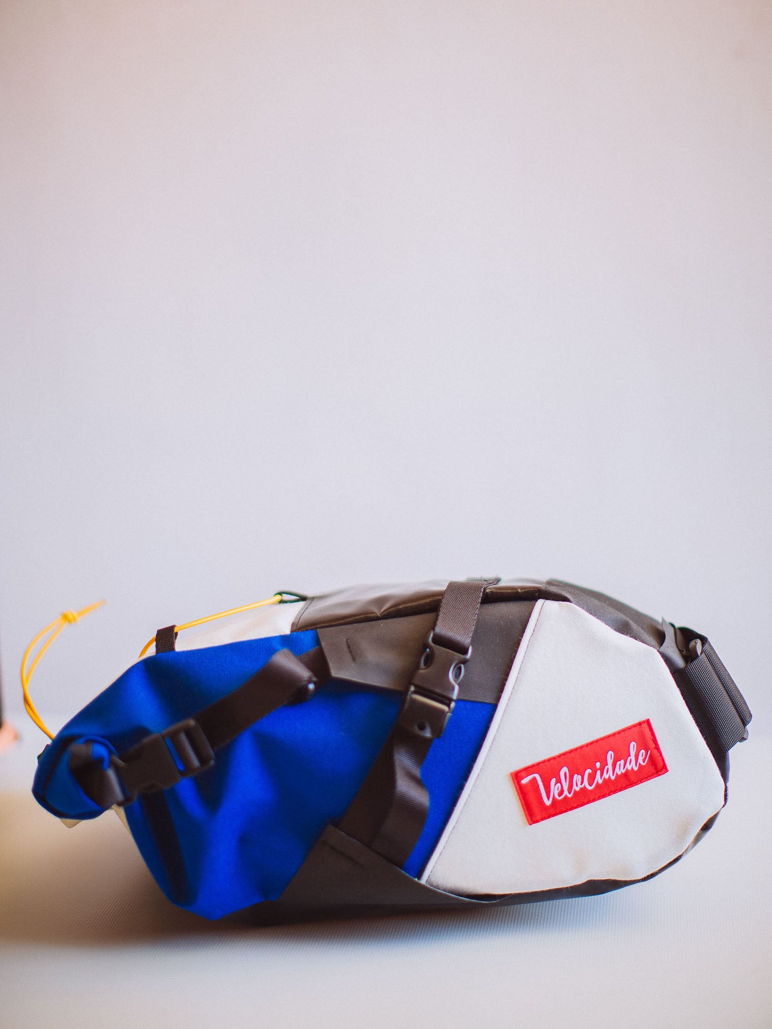 Atelier Velocidade Volcano sacoche de selle Charbon anti-éclaboussures