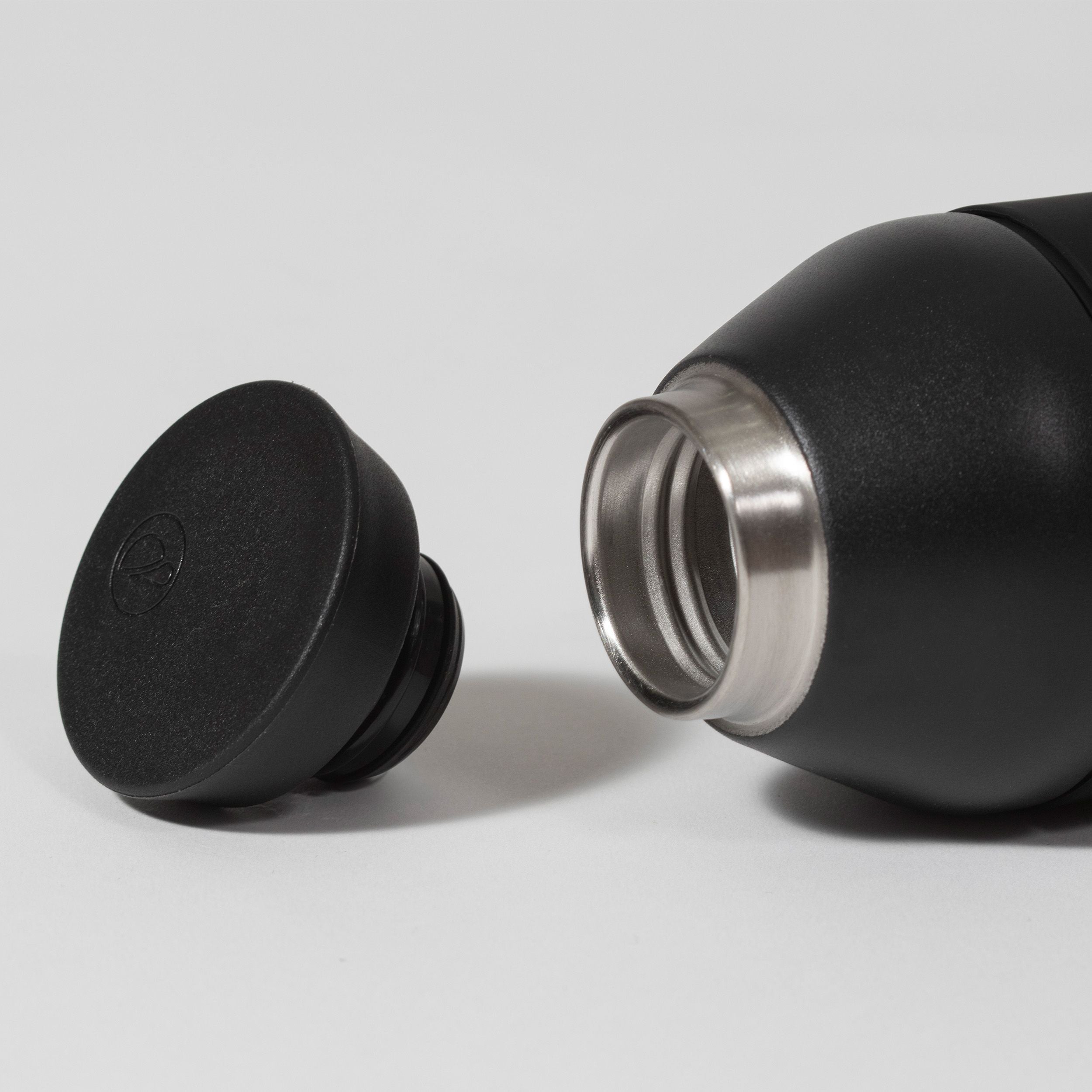 Closca Travel Black gourde isotherme 450 ml inox noir