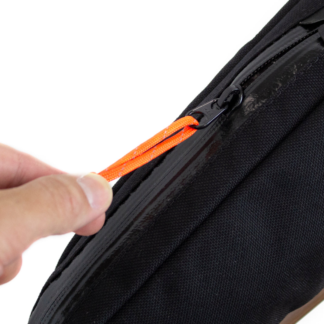 Restrap Bolt-on Top Tube Bag 0,8L sacoche vélo étanche