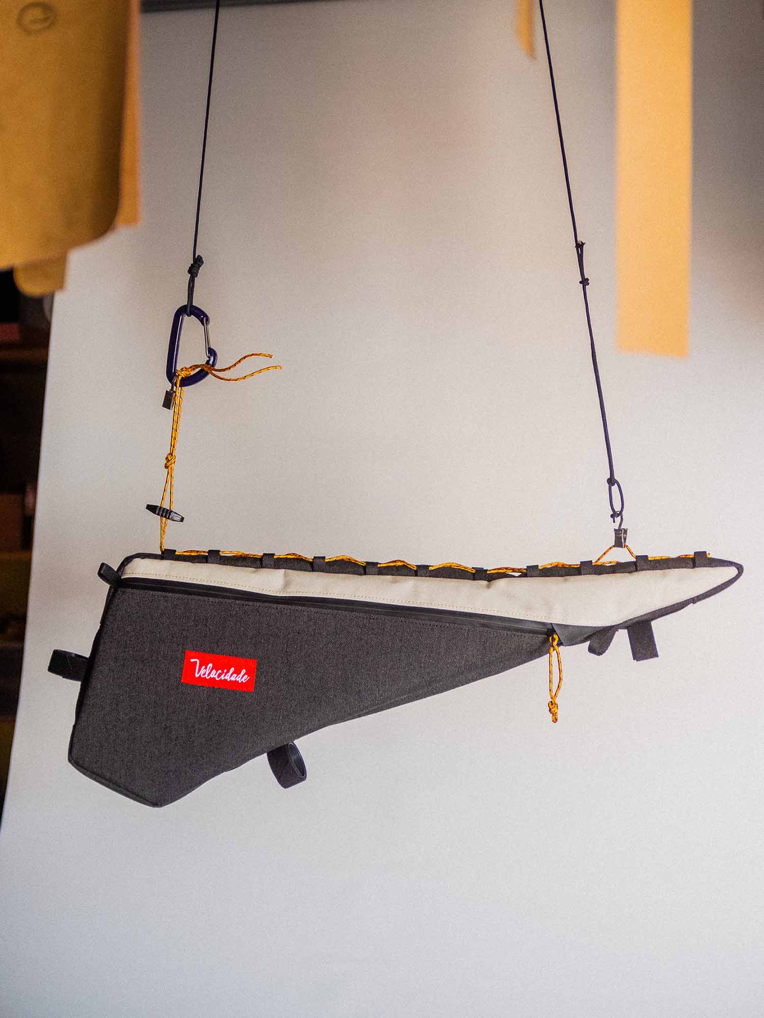 Atelier Velocidade Baroudeur sacoche cadre vélo sur mesure étanche