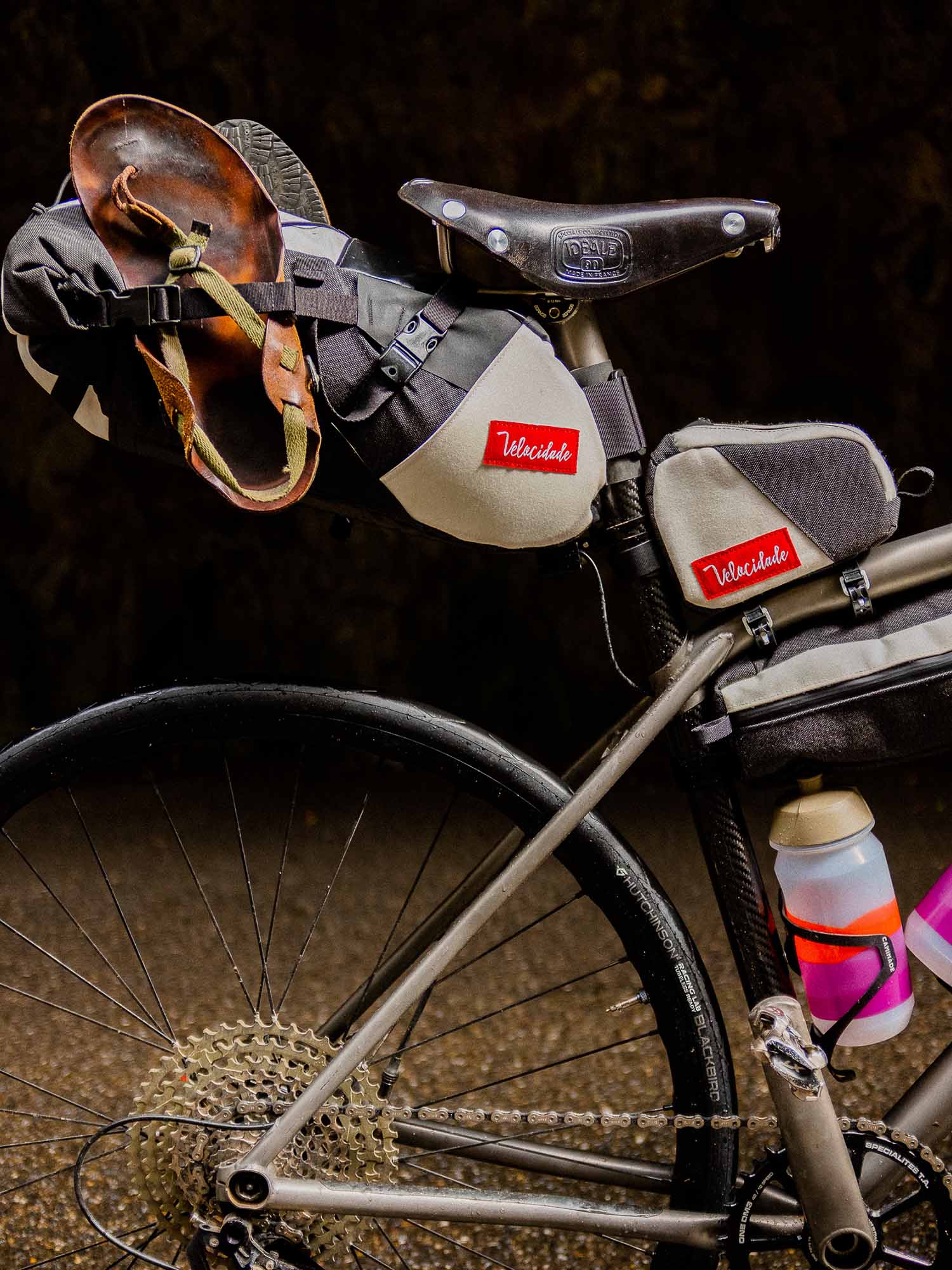 Atelier Velocidade Kit Aventure 3 sacoches vélo charbon