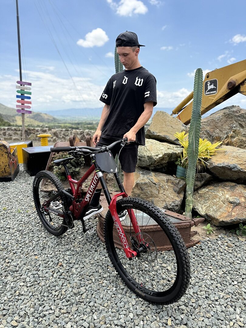 Crankbrothers Mallet DH pédales automatiques rouge DH