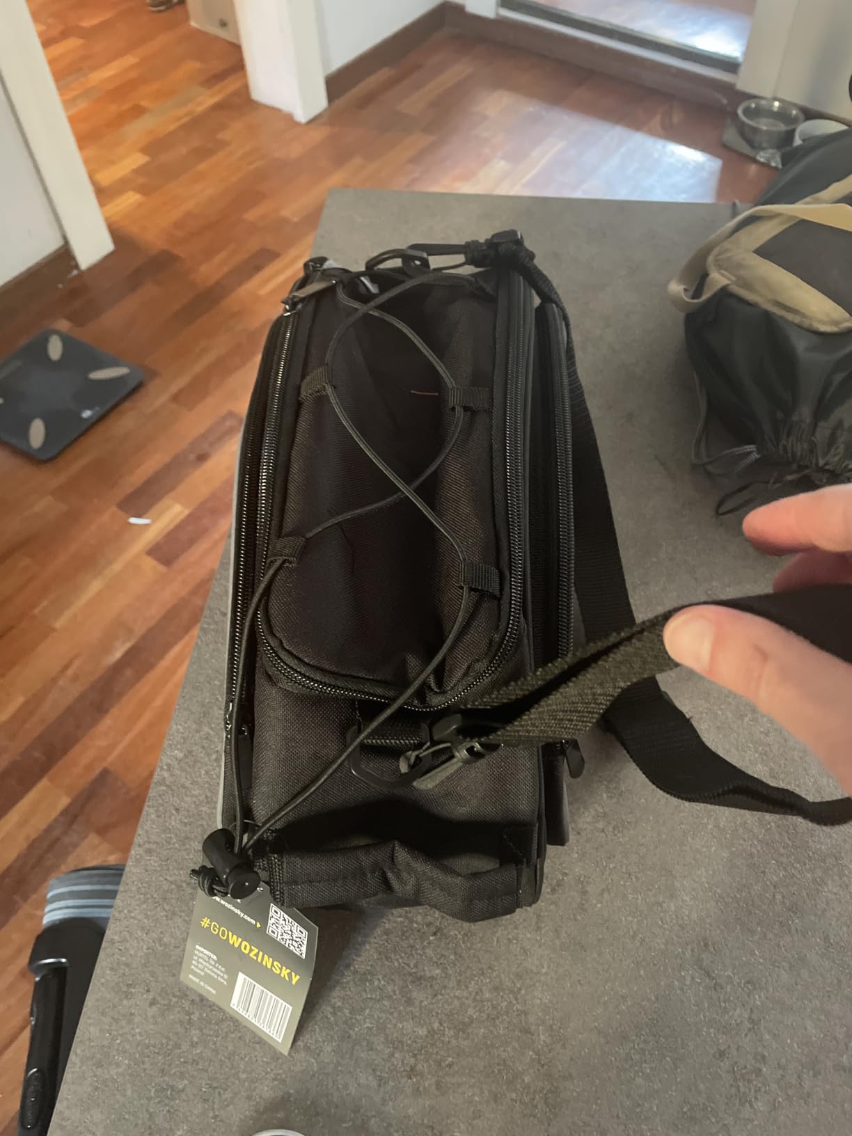 Wozinsky Sacoche Porte-Bagages Vélo 13L Noir Étanche