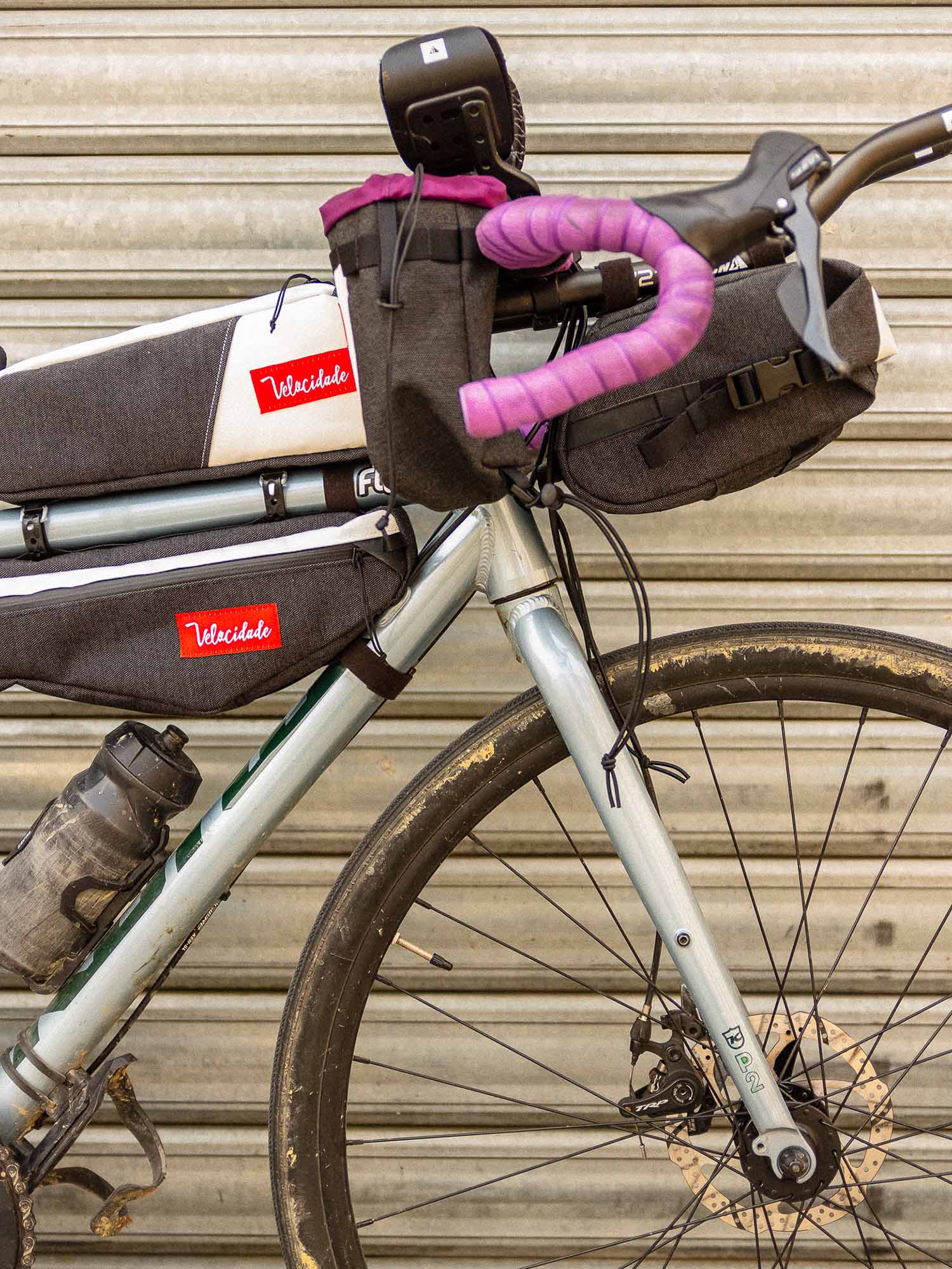 Atelier Velocidade Desman sacoche guidon vélo charbon