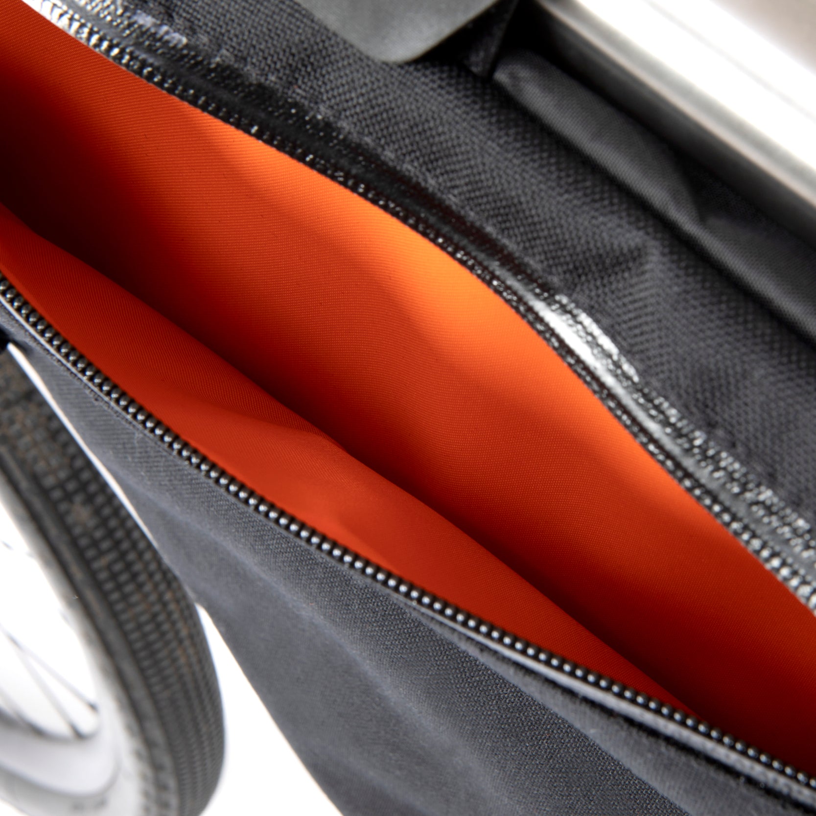 Restrap Custom Frame Bag sacoche cadre noir sur mesure