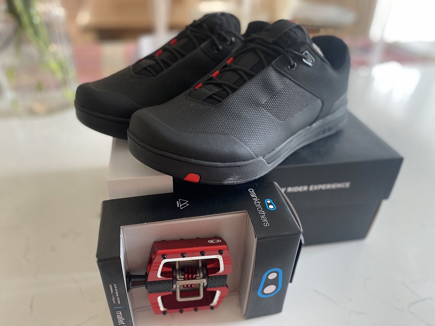 Crankbrothers Mallet DH pédales automatiques rouge DH