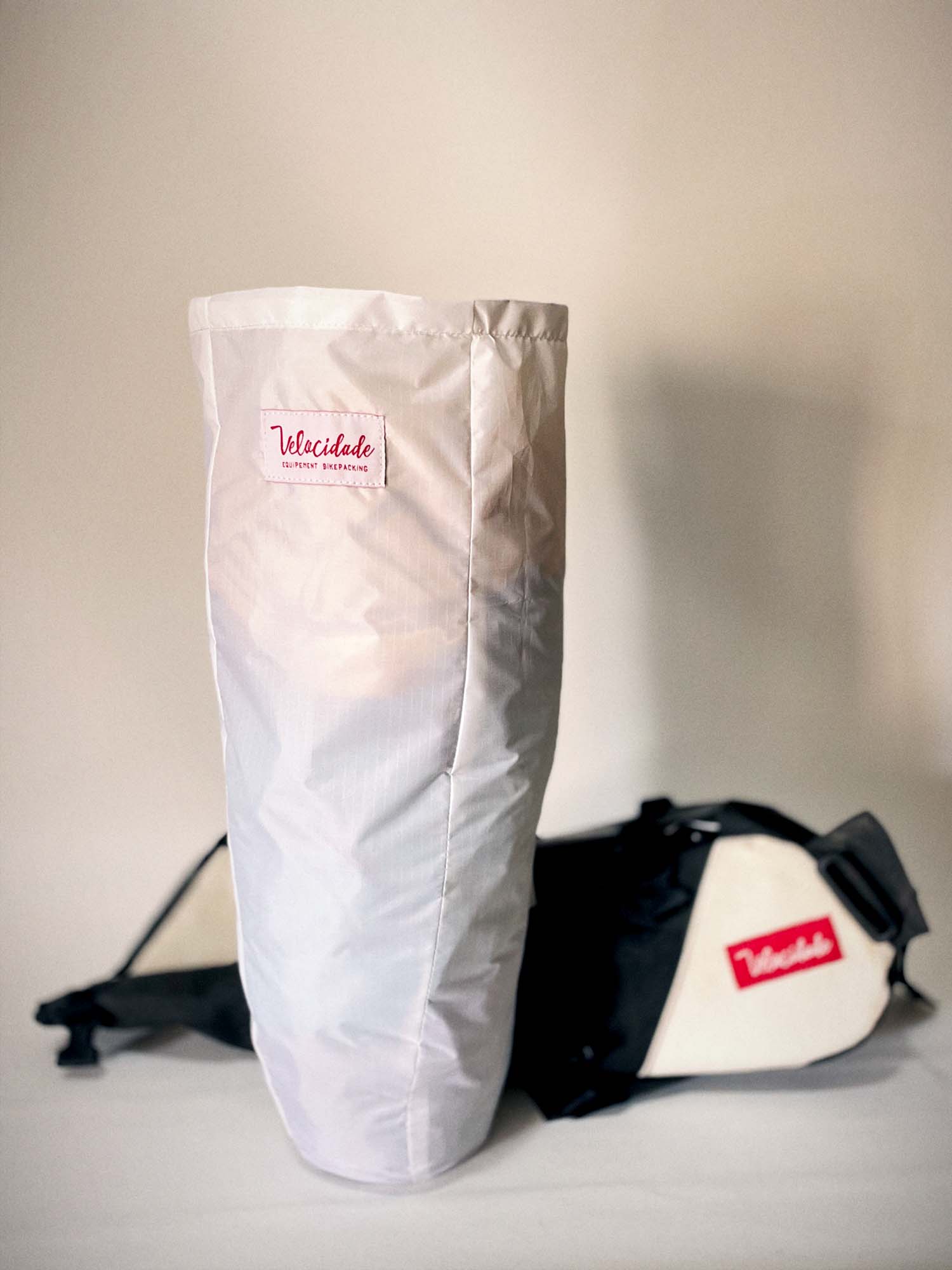 Atelier Velocidade Volcano sac amovible sacoche selle blanc