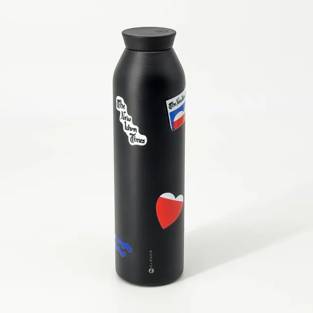 Closca Warm Times Black gourde isotherme 600 ml stickers