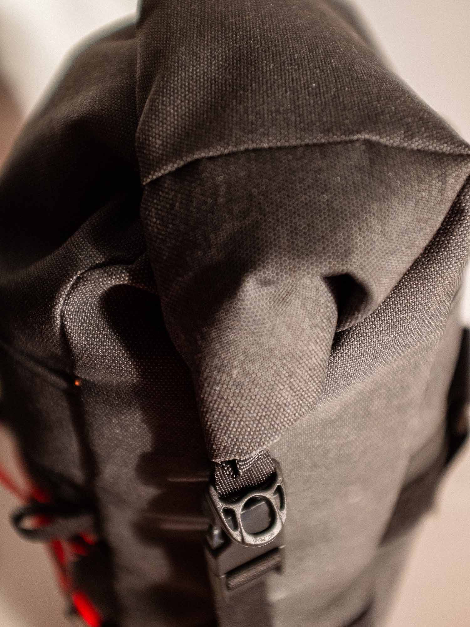 Atelier Velocidade Azimut La Paire sacoches de roue Charbon 26-32 L