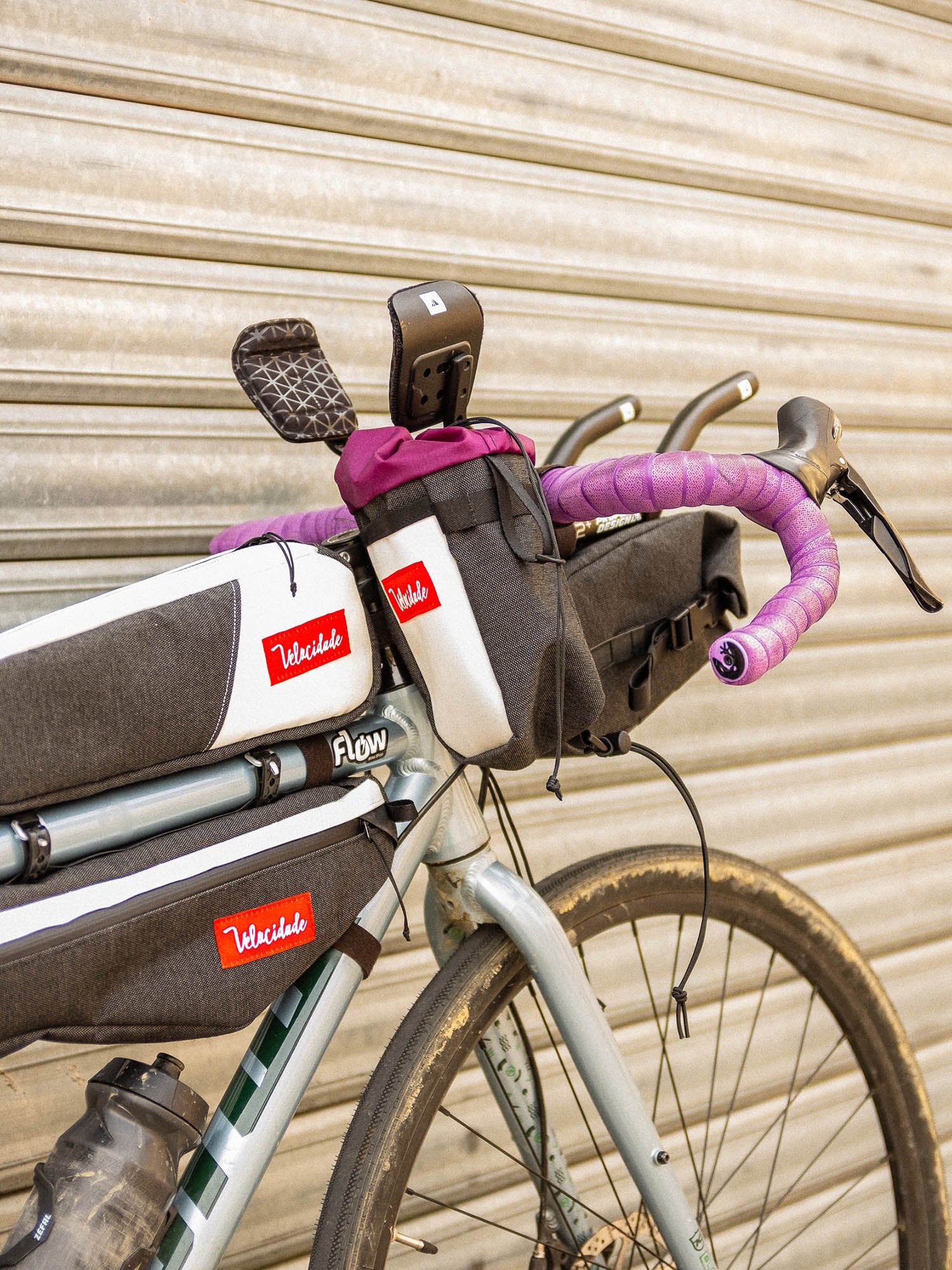 Atelier Velocidade Desman sacoche guidon vélo charbon
