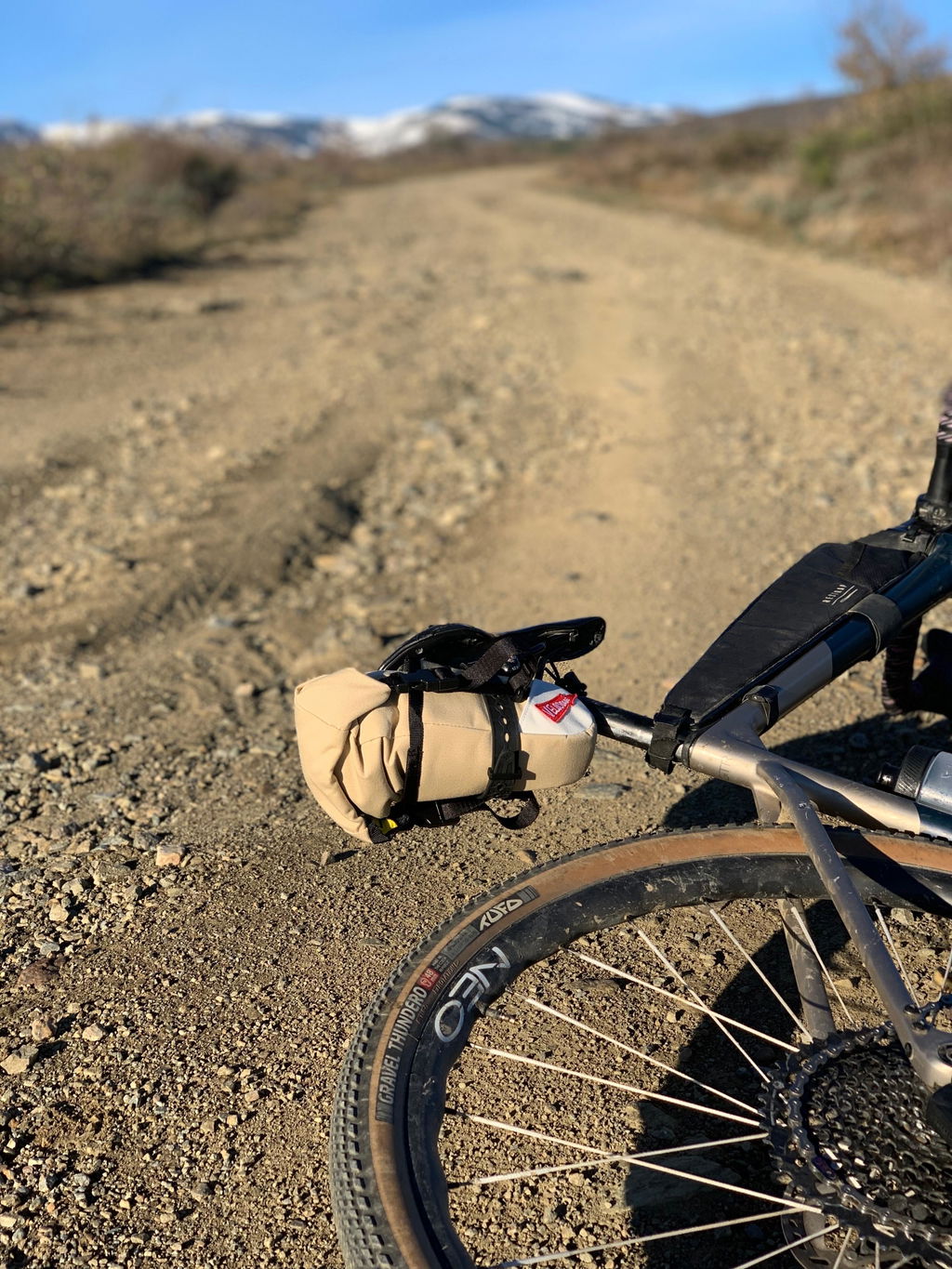 Atelier Velocidade Mini-Volcano sacoche selle Charbon