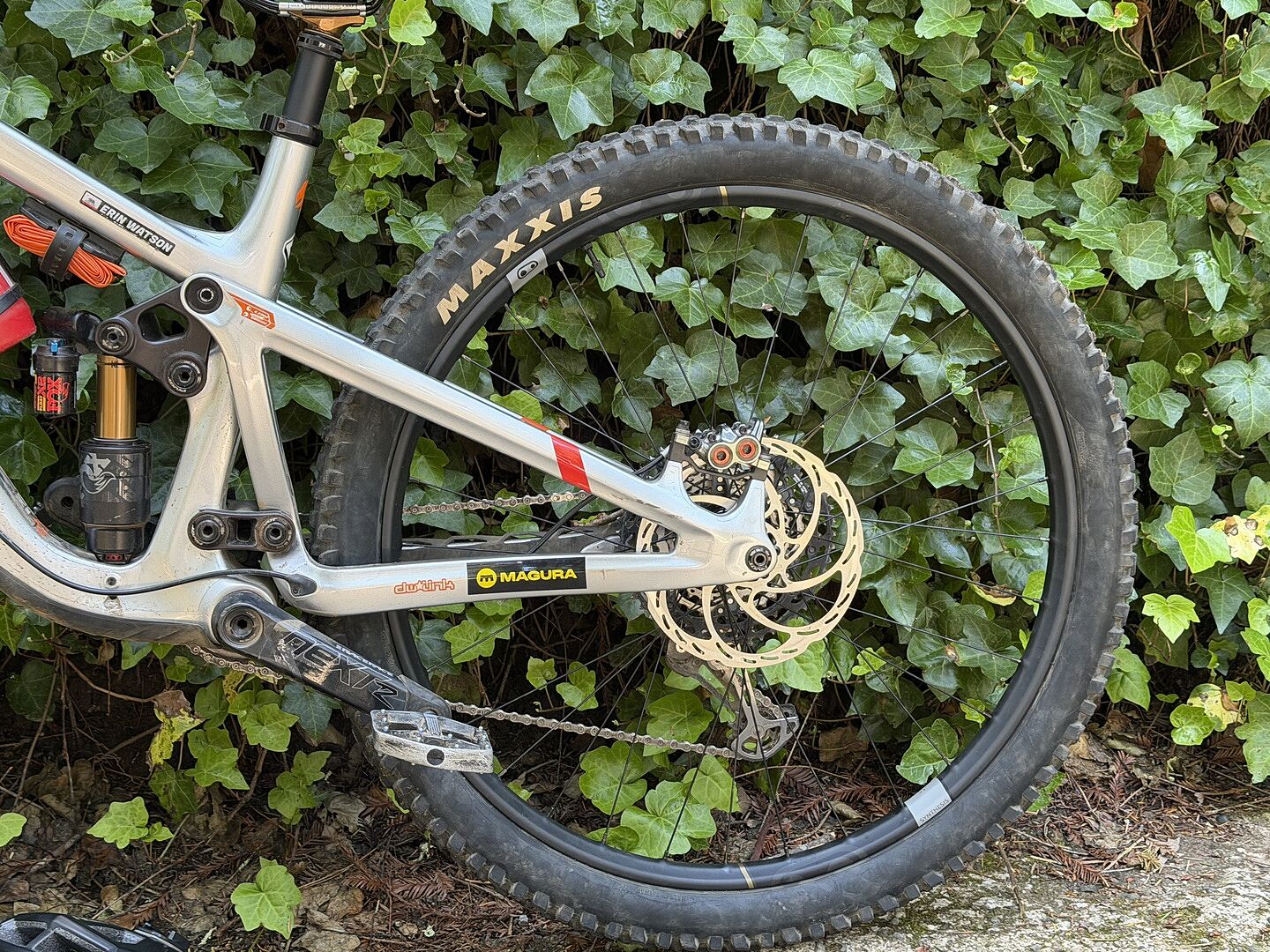 Crankbrothers Synthesis Enduro 11 roue avant carbone 29 Boost