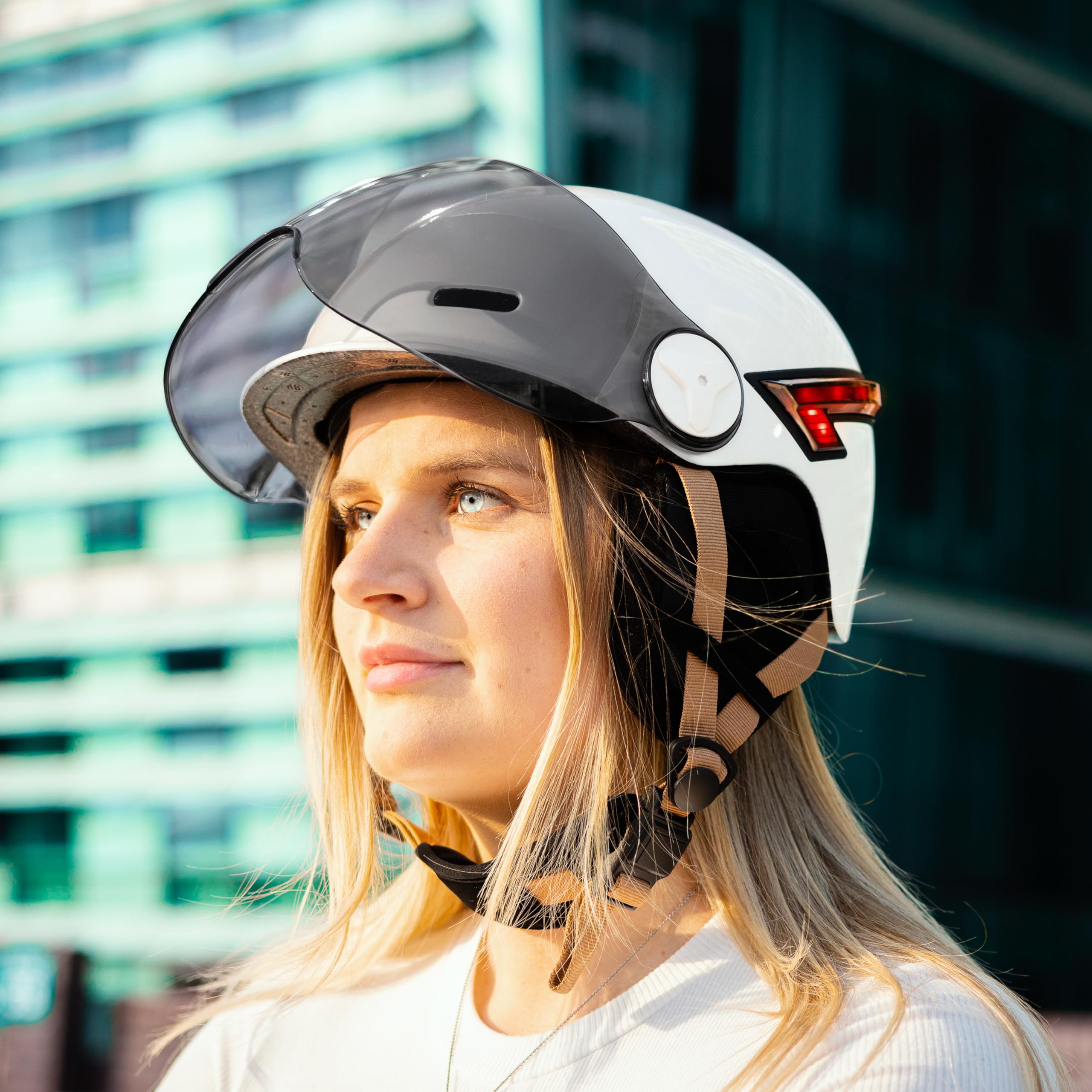 CASR LED Glow Casque Vélo Taille M Crème Visière XL