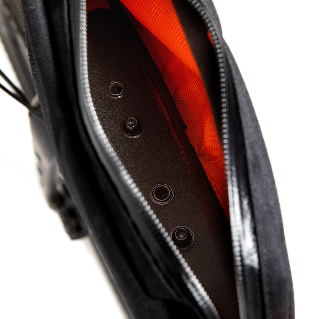 Restrap Bolt-on Top Tube Bag 0,8L sacoche vélo étanche