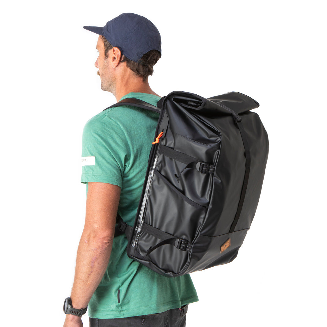 Restrap On-Body Bags Rolltop sac à dos 40L noir étanche