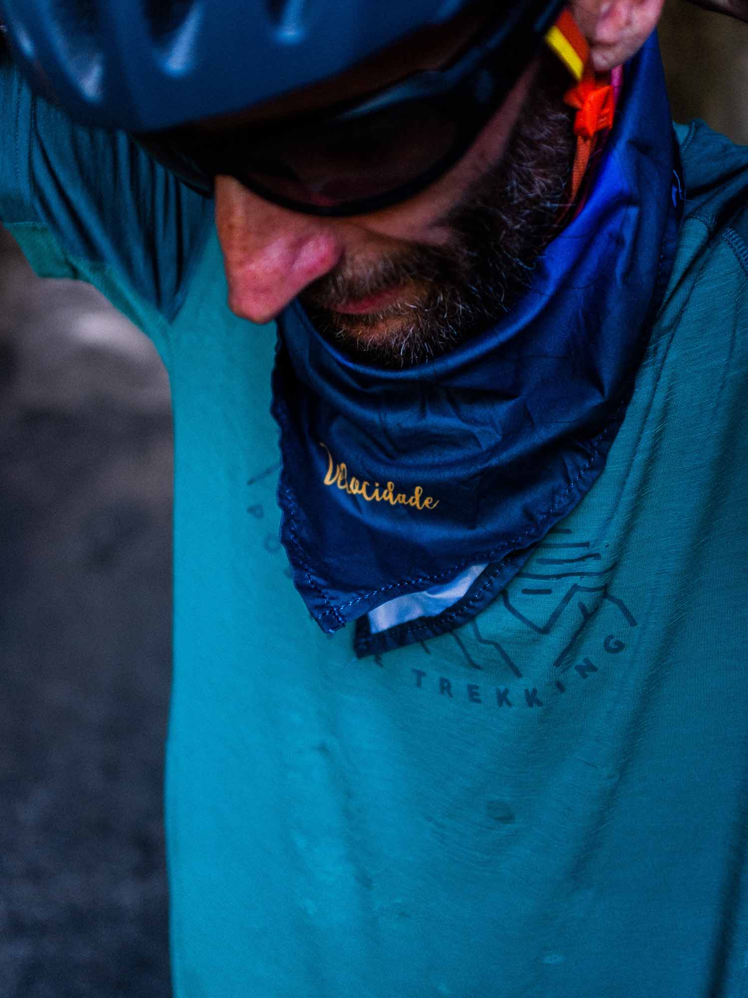 Atelier Velocidade Pirinèus bandana tour de cou Pyrénées